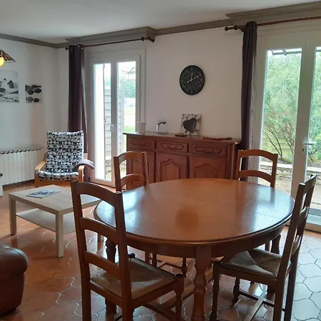 Semesterbostad Meuble 10 Personnes